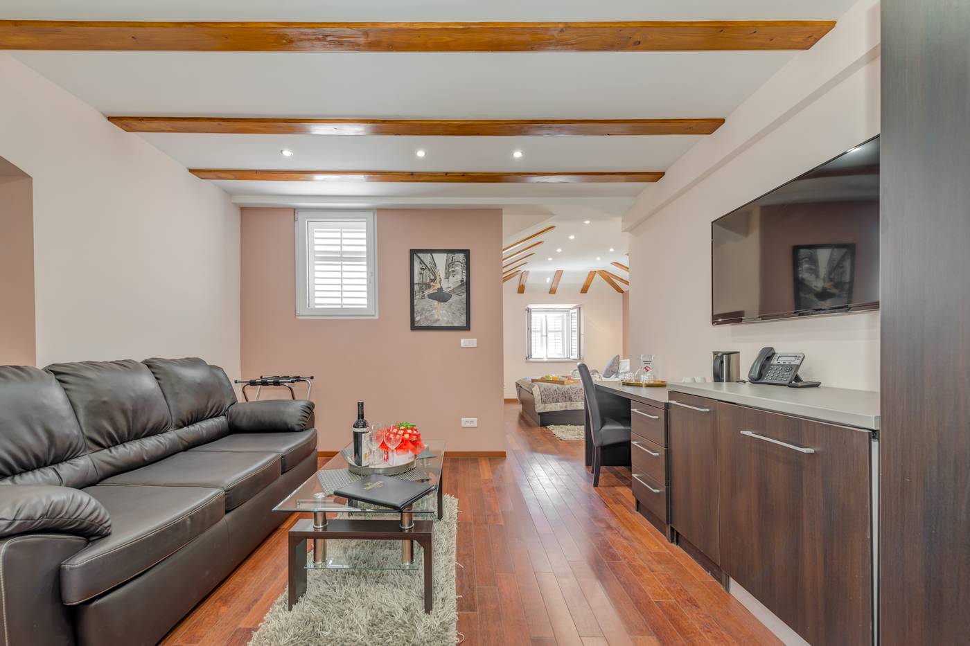 Palace-Suites-Heritage-hotel---Adults-Only-Room-18