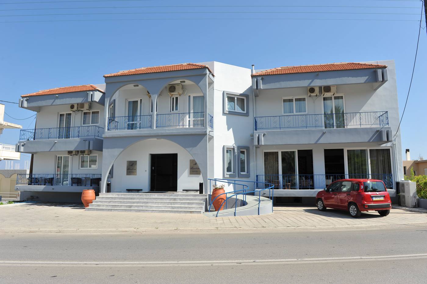 Maritime-Hotel-Apartments-Terrace-15