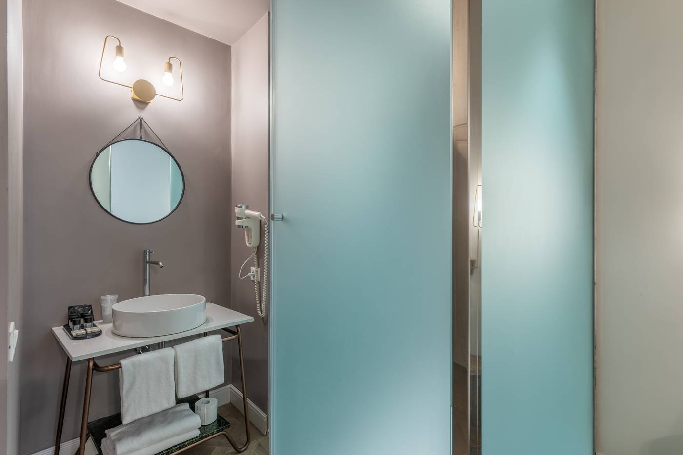 59-Steps-Trevi-Room-19