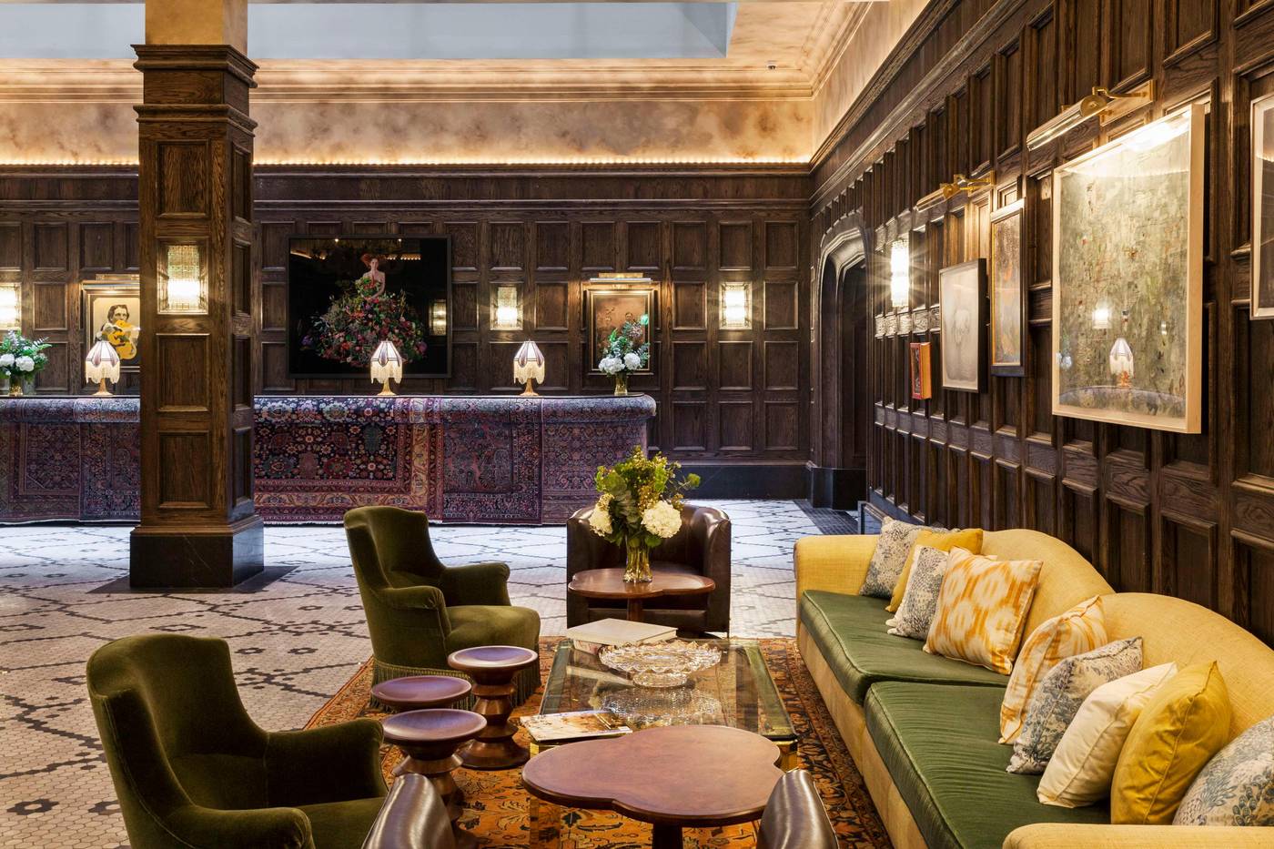 The-Beekman--A-Thompson-Hotel-Lobby-6