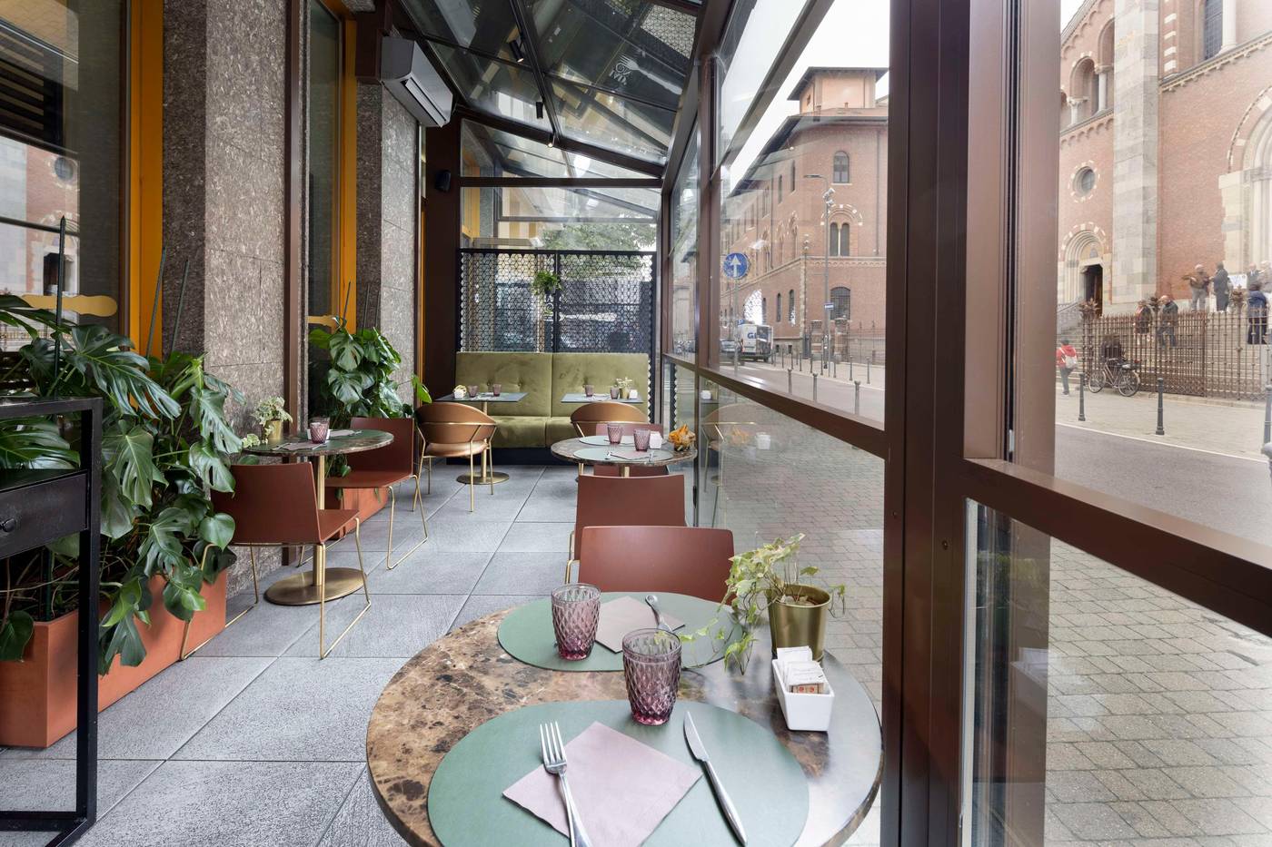 Best-Western-Hotel-Madison-Restaurant-3