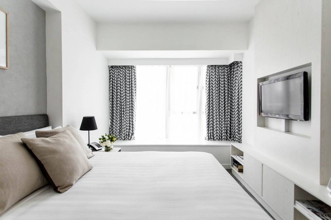 Grand-Bay-View-Hotel-Room-8