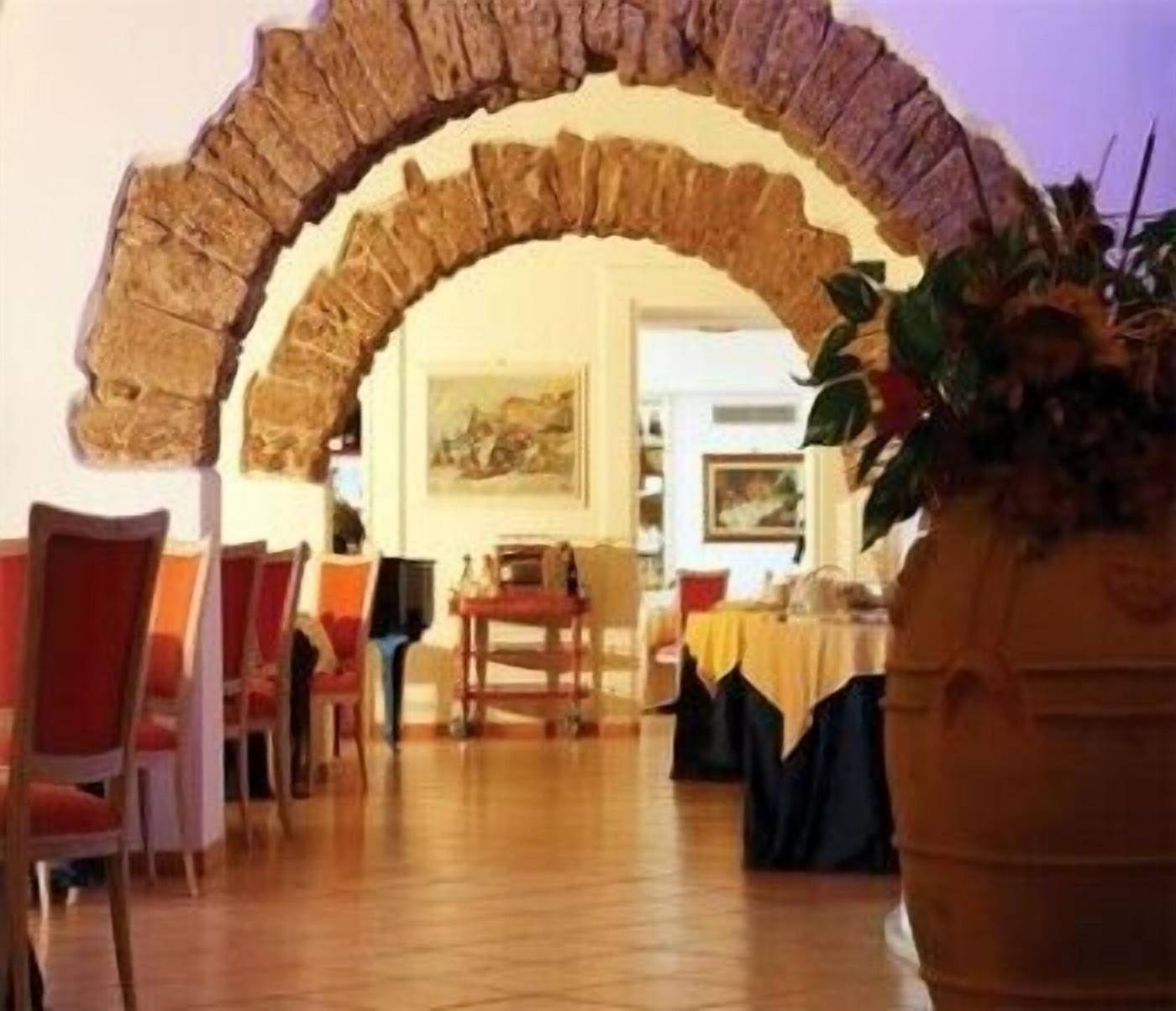 Villa-Sirio-Hotel-Restaurant-21