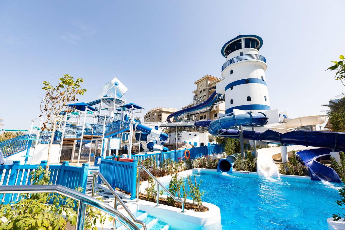 The-Westin-Dubai-Mina-Seyahi-Beach-Resort---Marina-Pool-9