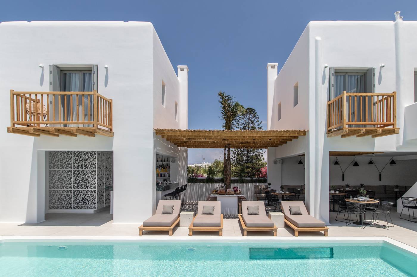 Adorno-Suites-Mykonos-Pool-2