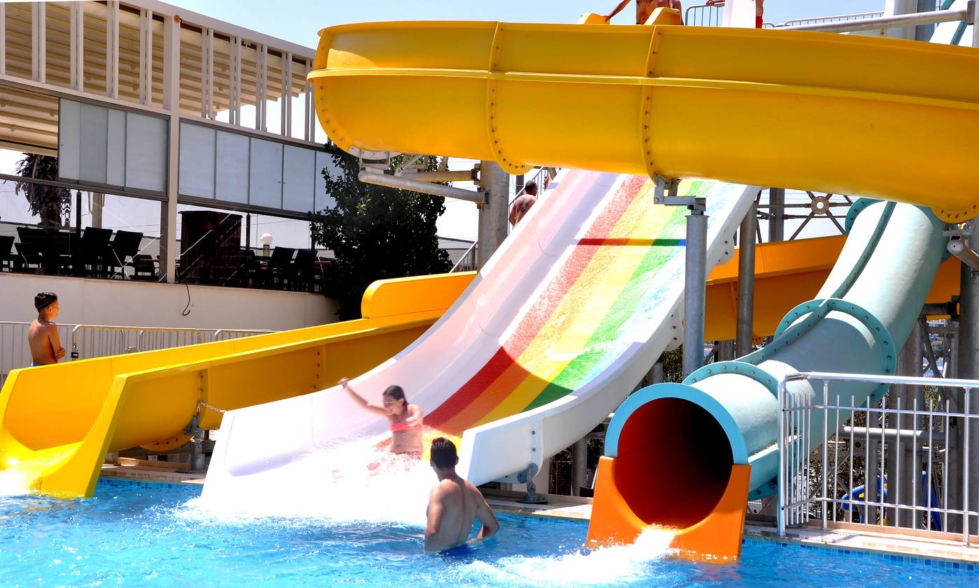 Jasmin-Beach-Hotel-Pool-55