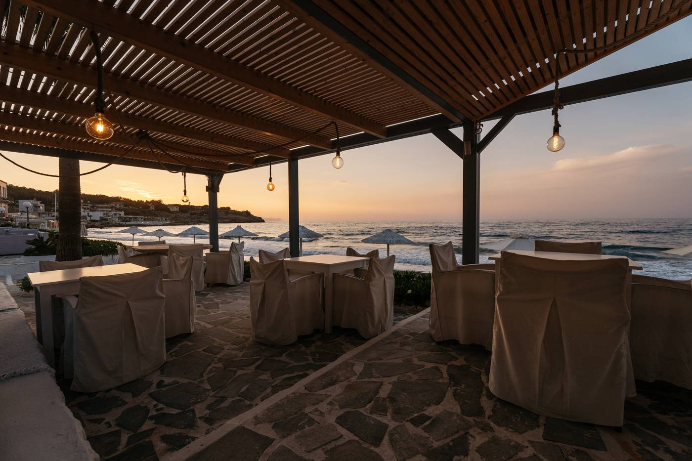 Petradi-Beach-Lounge-hotel-Restaurant-36