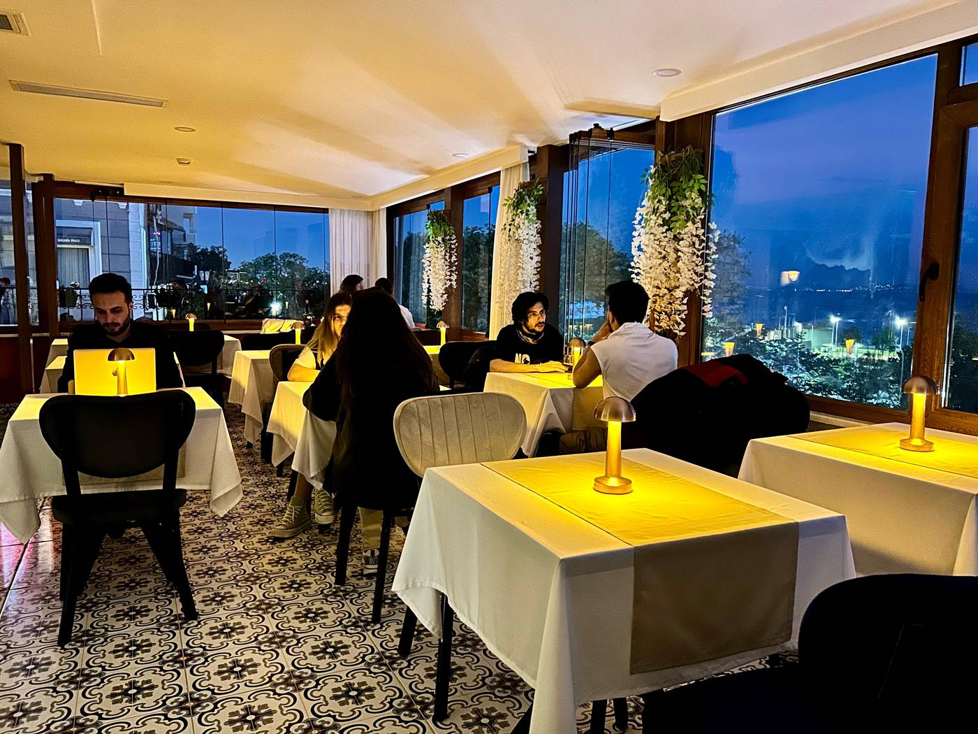 Harmony-Hotel-Istanbul-Terrace-22
