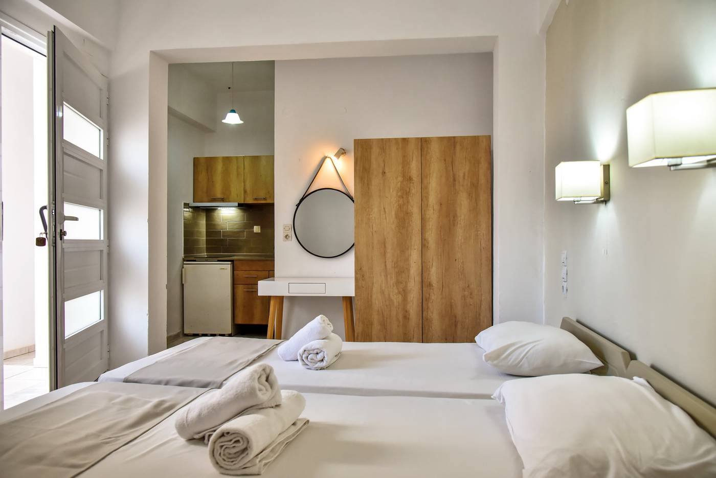 Iraklis-Apartments---Studios-Room-26