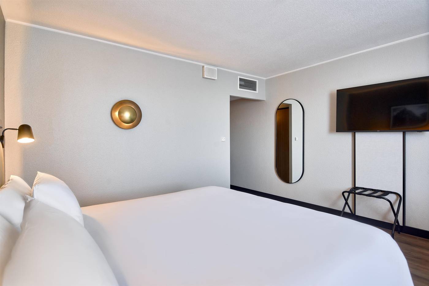 Campanile-Krakow-Old-Town-Room-38