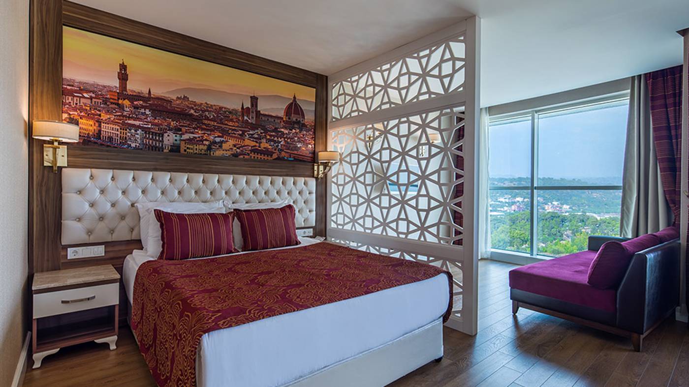 Litore Resort Hotel And Spa - Alanya, Antalya - On The Beach