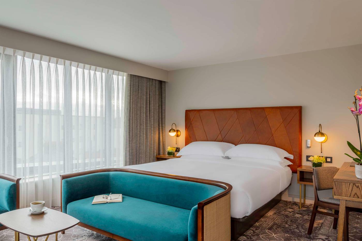 Hyatt-Centric-The-Liberties-Dublin-Room-39