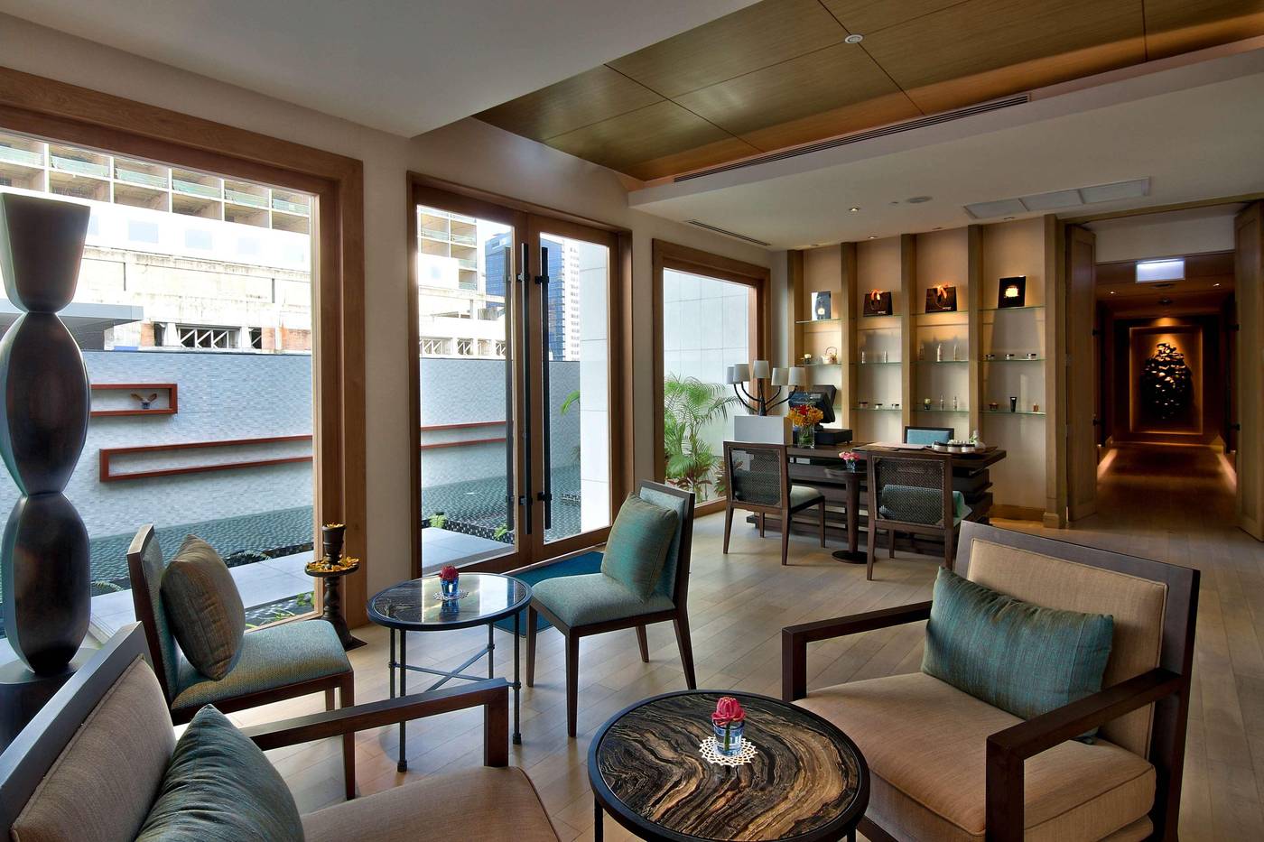 Radisson-Blu-Plaza-Bangkok-Sports-and-Entertainment-2