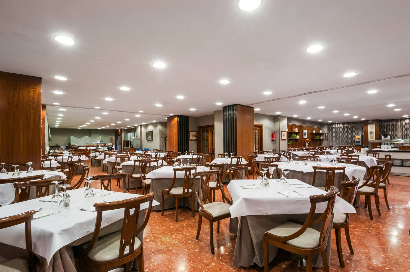 Gaudi-Restaurant-25