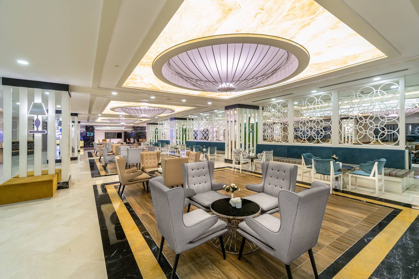 Sensitive-Premium-Resort---Spa-Lobby-43