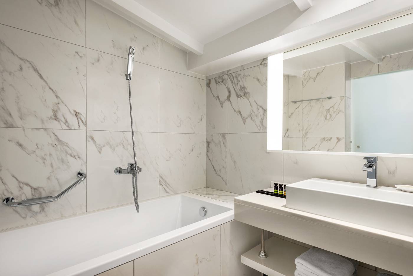 TRYP by Wyndham Corfu Dassia