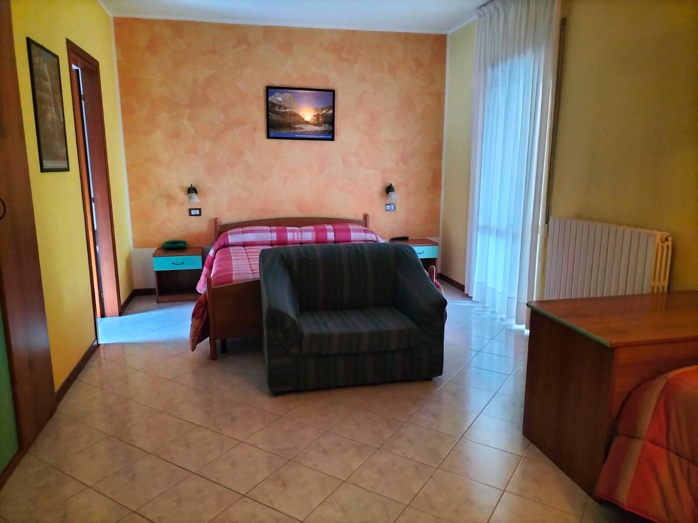 Hotel Giampy-Italy-Assergi-Room-2