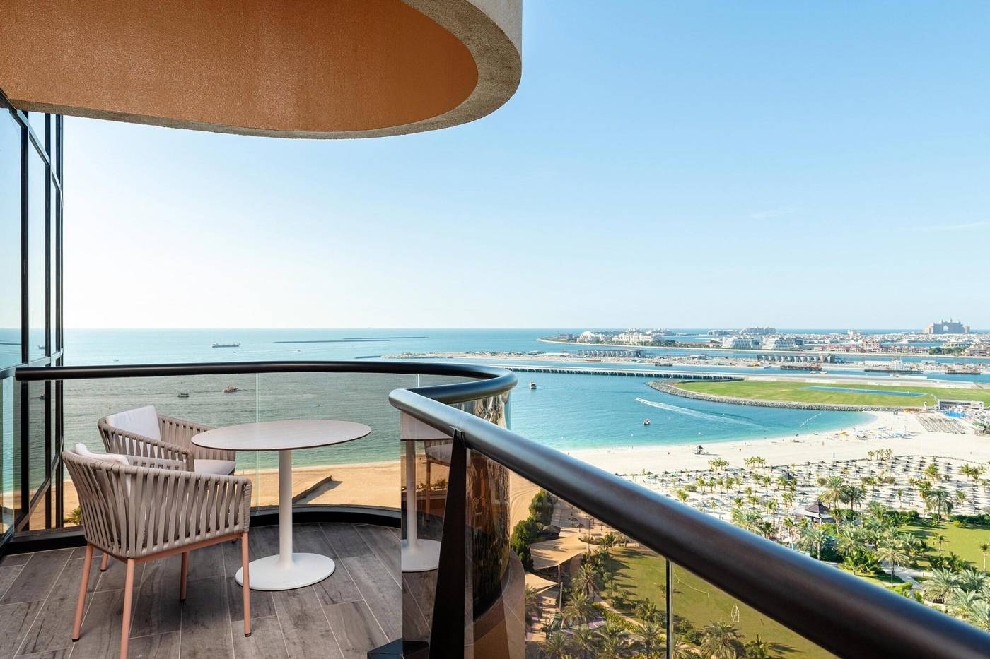 Le-Royal-Meridien-Beach-Resort-and-Spa-Room-107