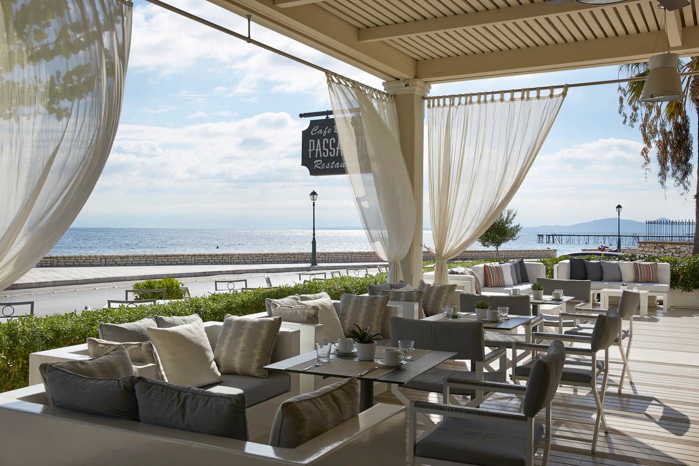 Mayor-Mon-Repos-Palace--Art-Hotel-Restaurant-9