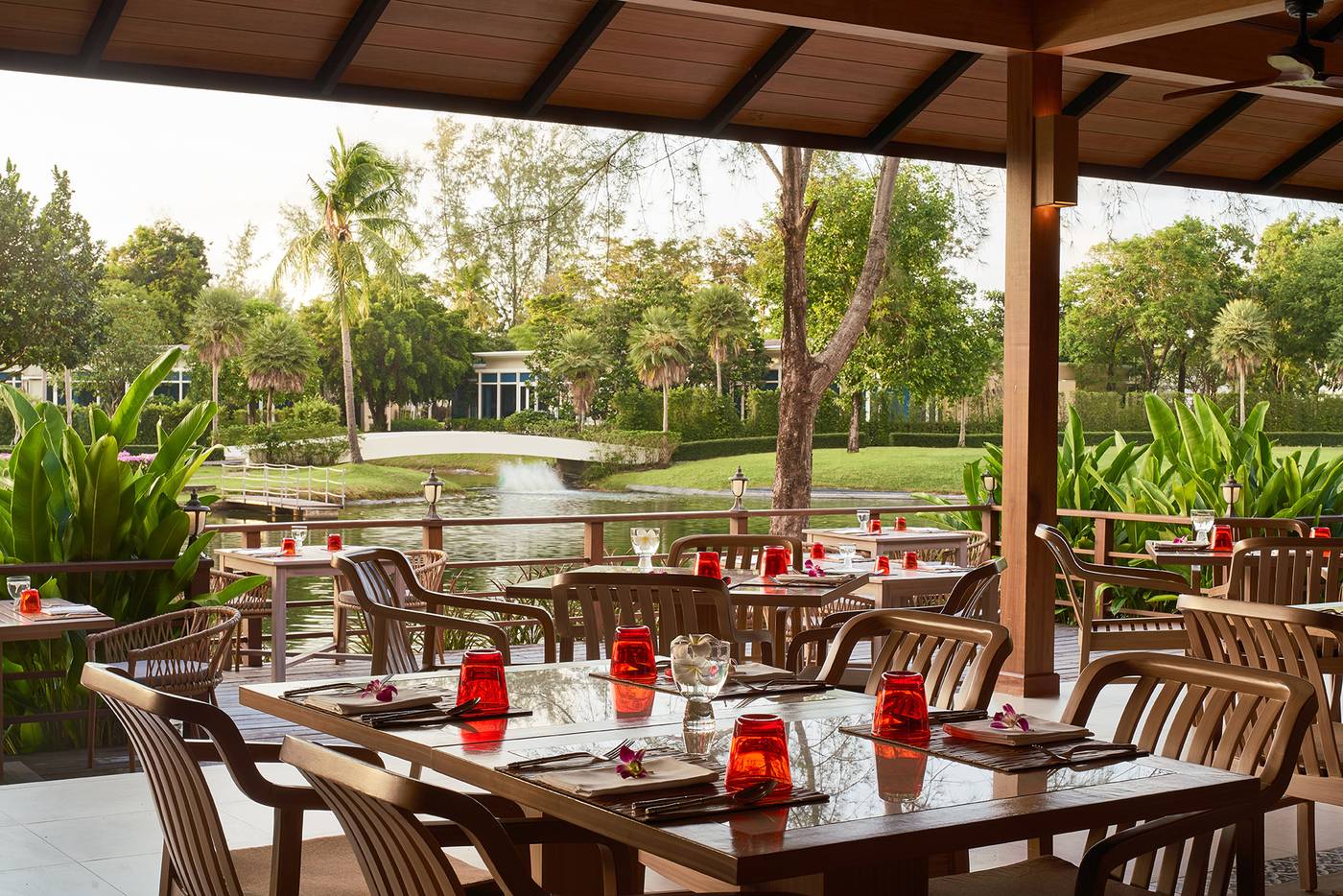 Splash-Beach-Resort-Restaurant-25