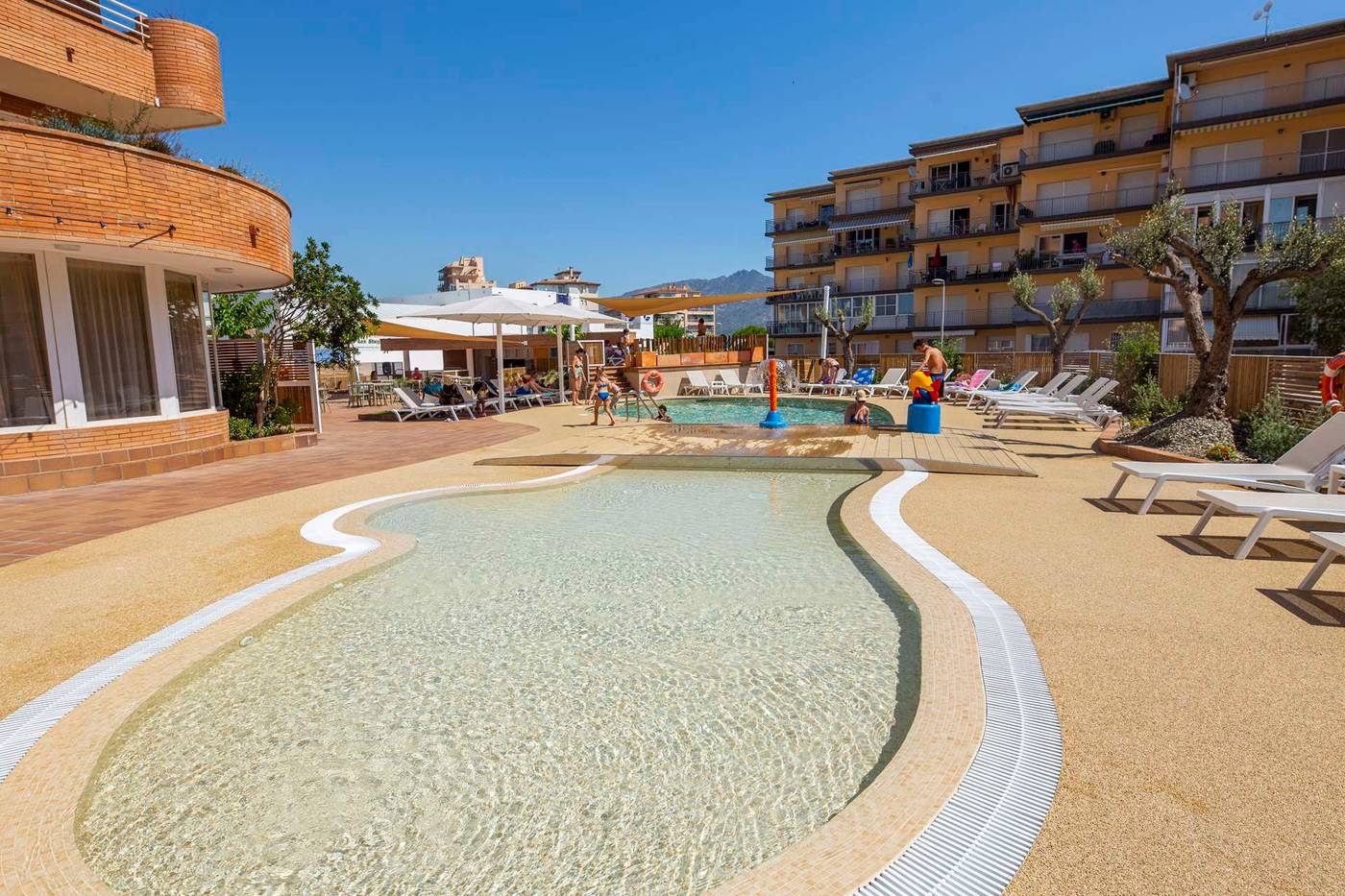 Prestige-Sant-Marc-Pool-13