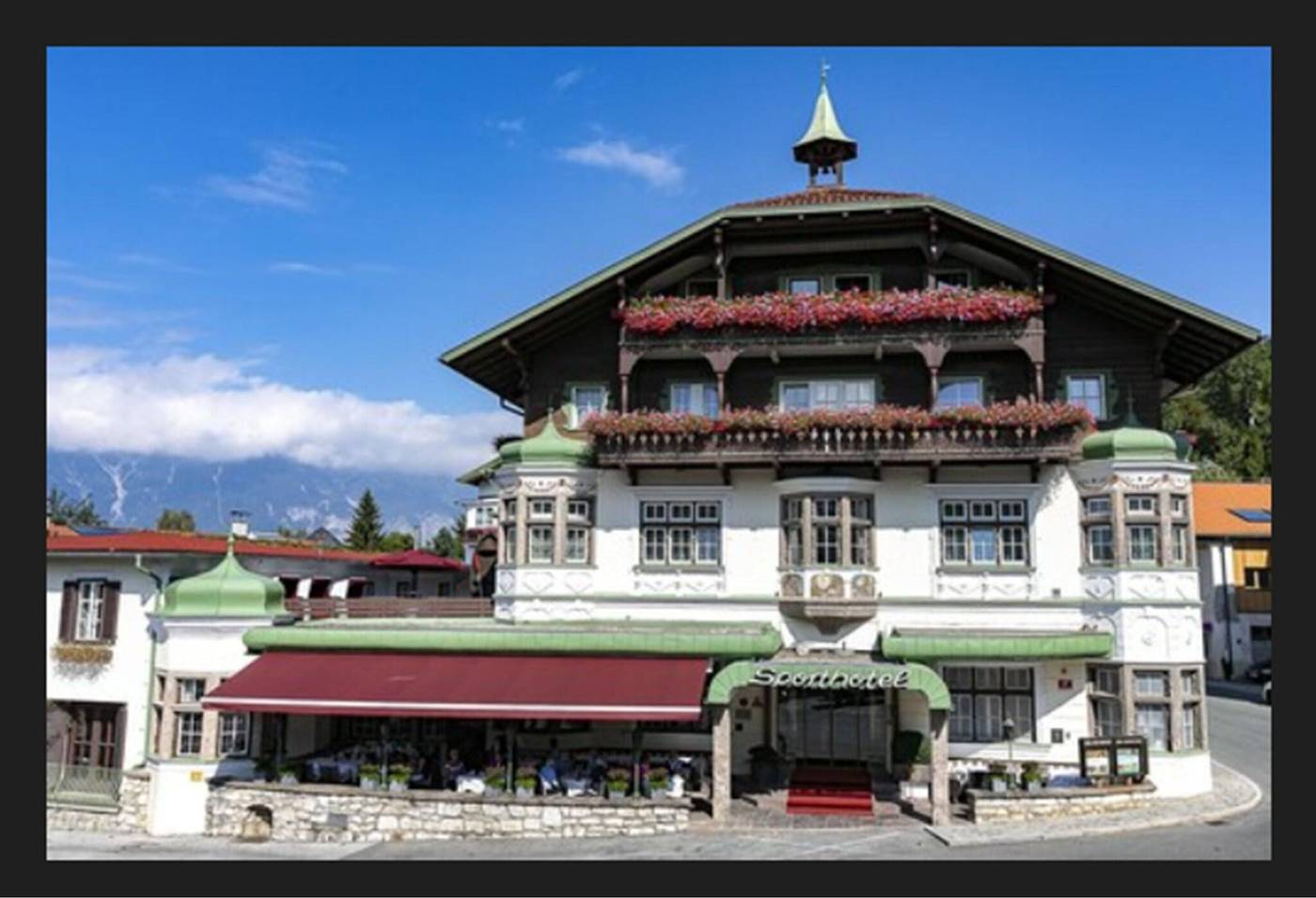 Sporthotel Igls-Austria-Innsbruck-General view-3