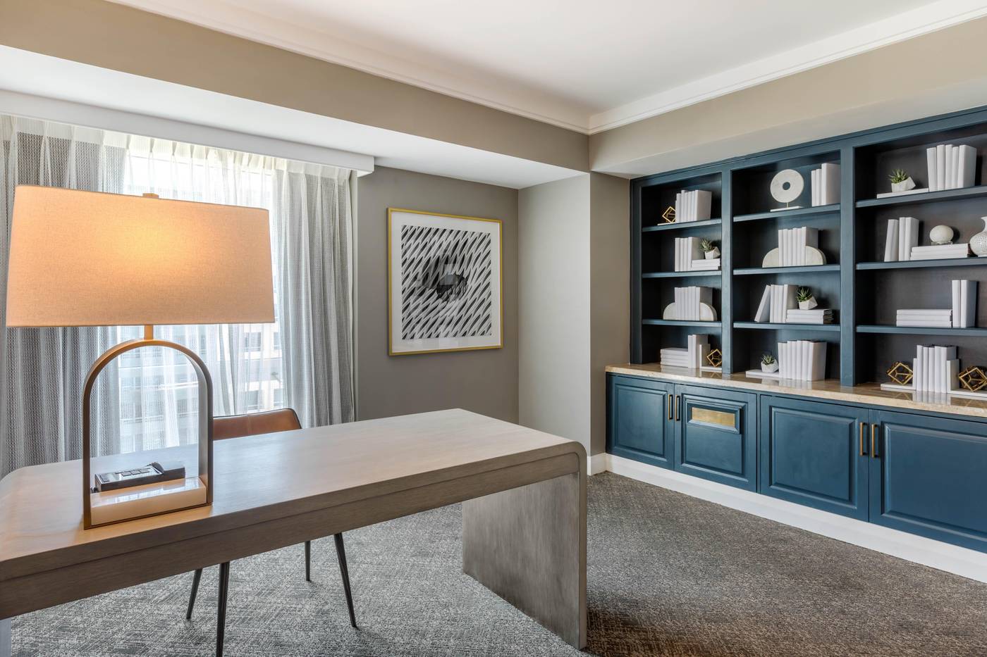 Omni-Los-Angeles-Hotel-at-California-Plaza-Room-37