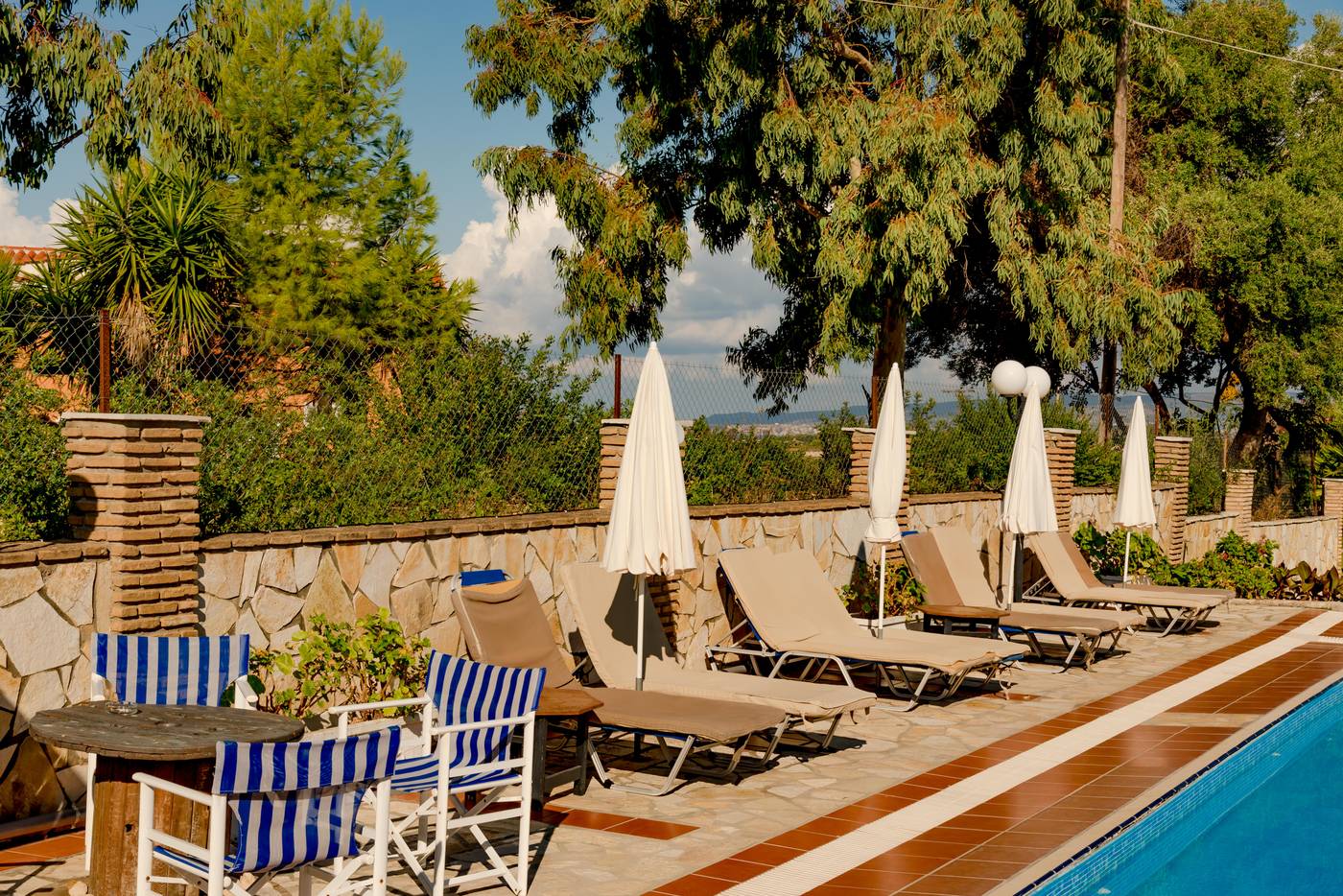 Sotiris-Apartments-Pool-12