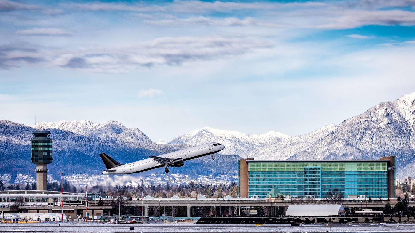 Fairmont-Vancouver-Airport-General-view-5