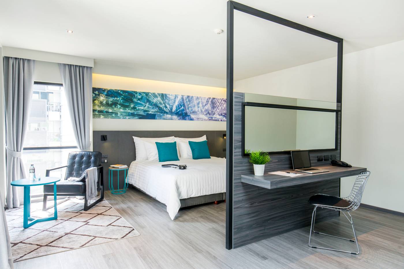 Cross-Vibe-Bangkok-Sukhumvit-Room-8