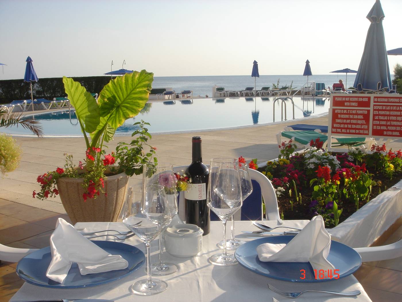 Vistamar-Restaurant-9