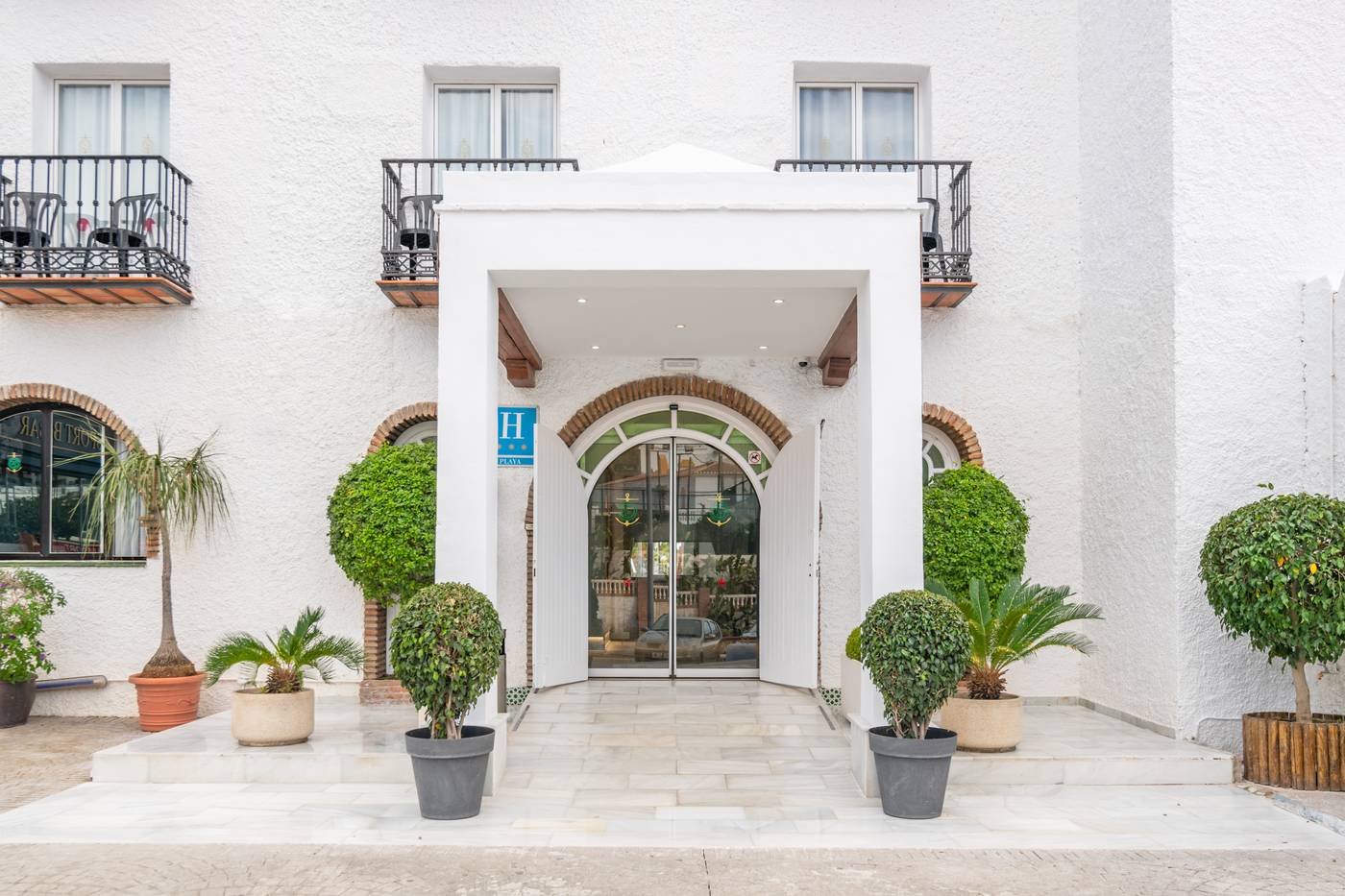 Nerja-Club-by-Dorobe-Lobby-8