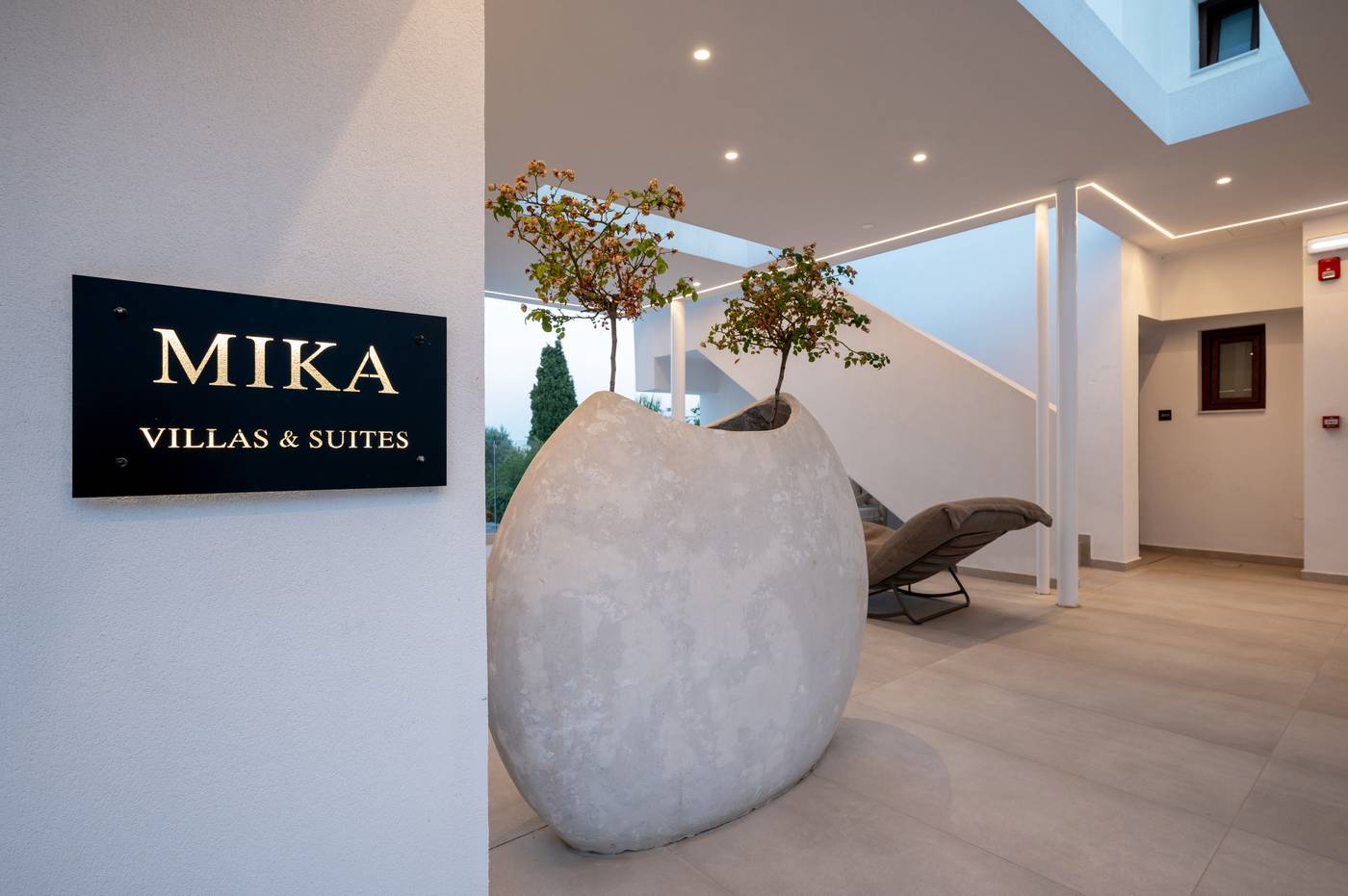 Mika-Villas-Lobby-54