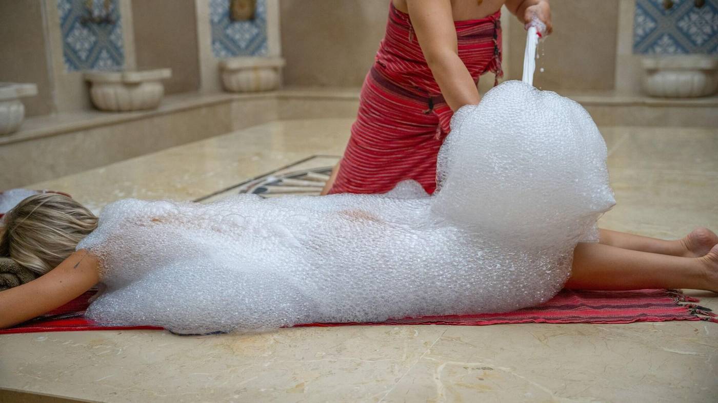 Azka-Otel-Sports-and-Entertainment-72