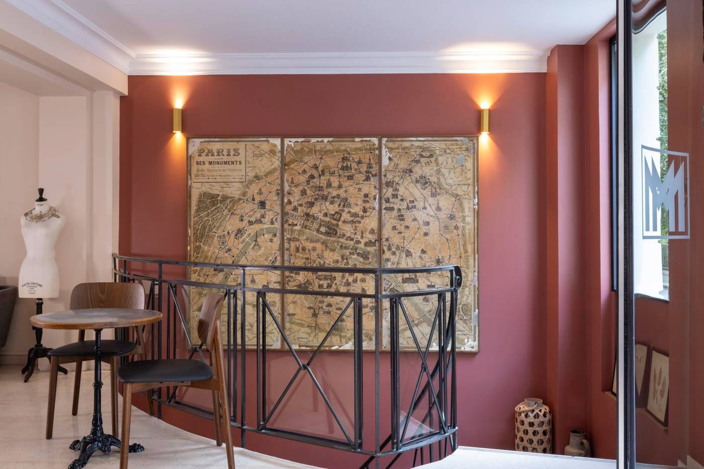 Maxim-Quartier-Latin-Lobby-18