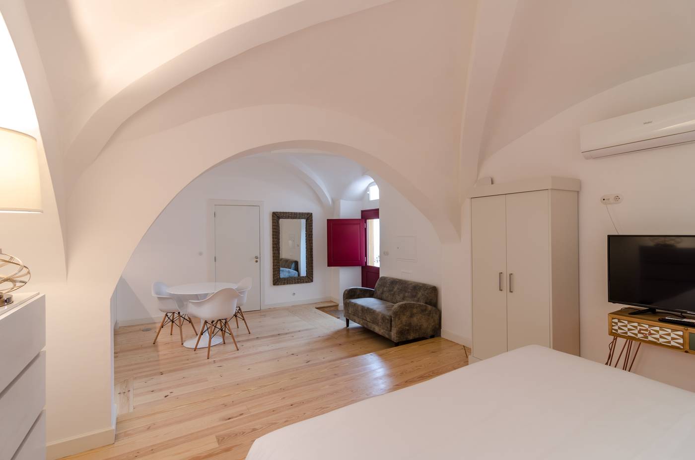 Casa-Morgado-Esporao-Room-12