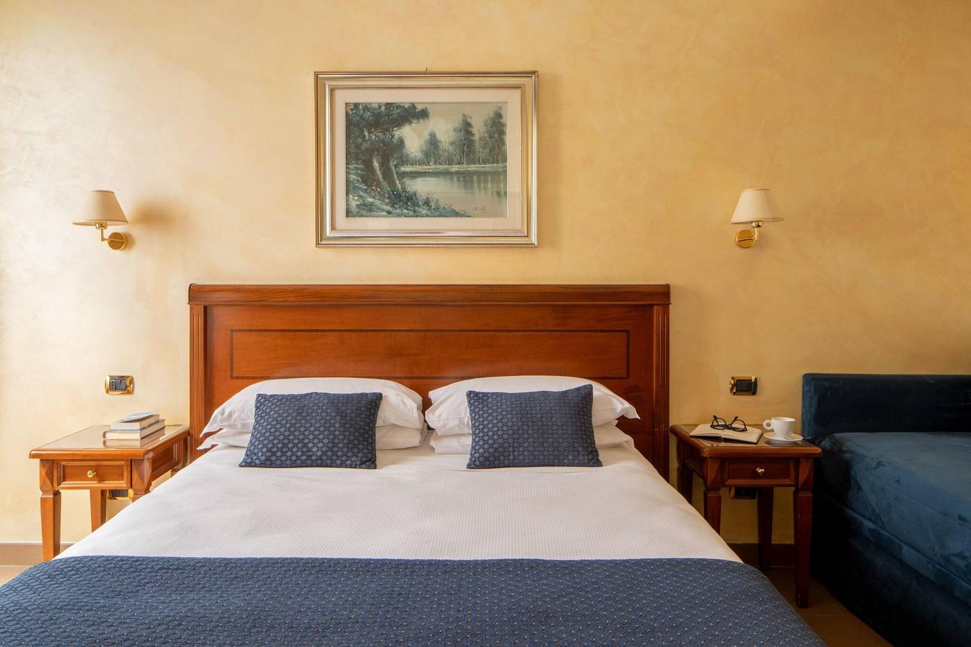 Hotel-Montecarlo-Room-11