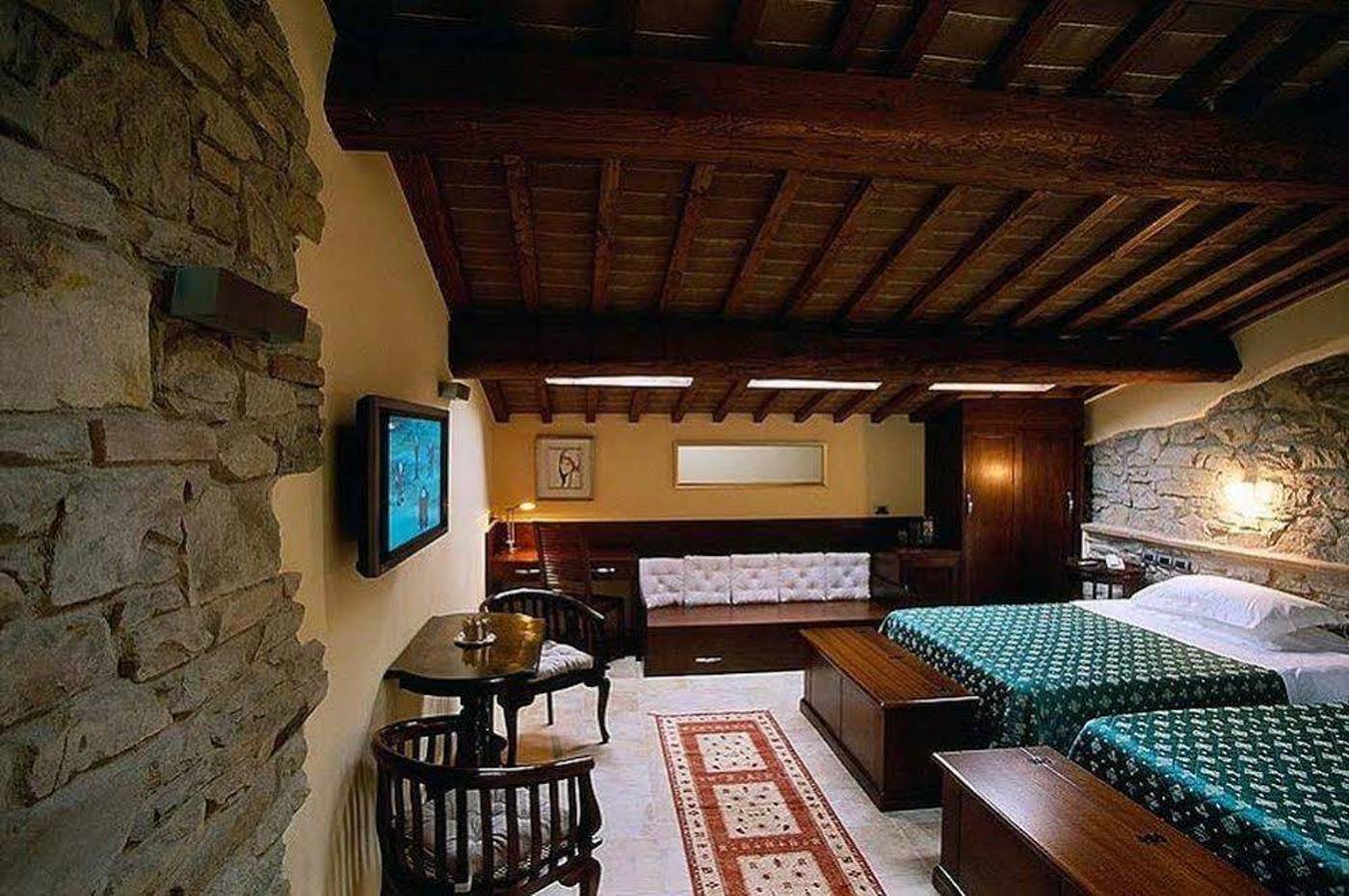 Vogue Arezzo-Italy-AREZZO -General view-8