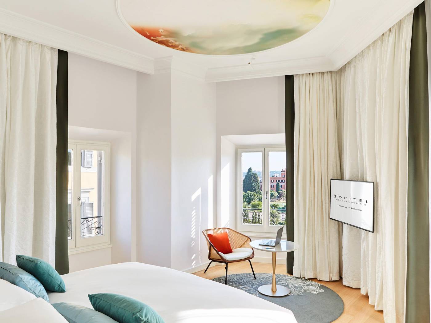 Sofitel-Roma-Villa-Borghese-Room-47