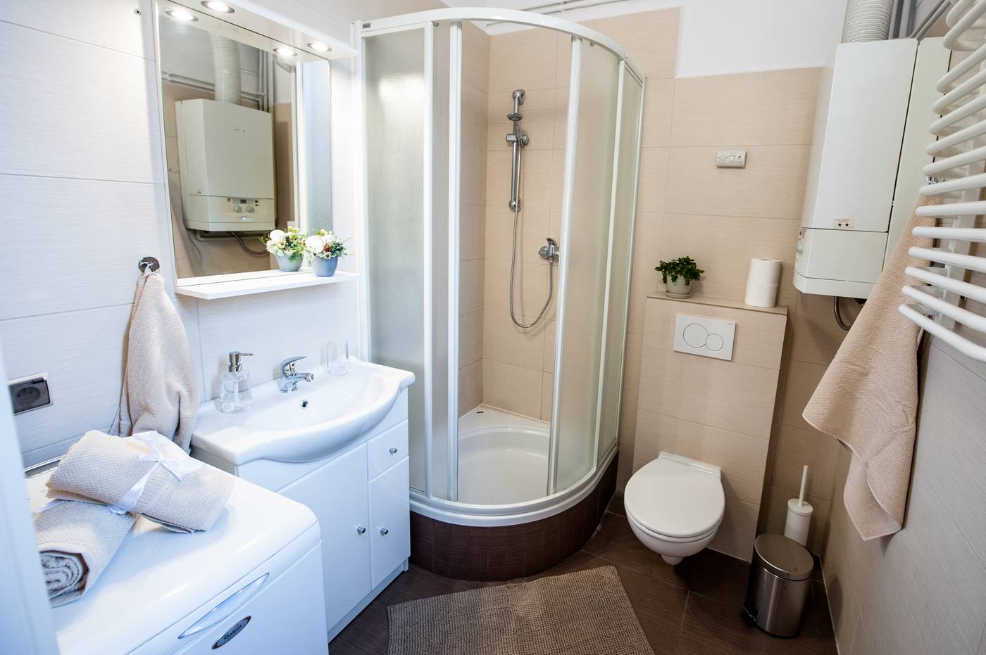 Apartments-Roman-Room-42