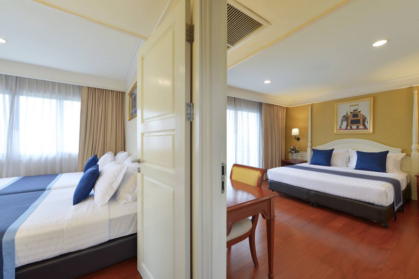 Centre-Point-Hotel-Sukumvit-10-Room-20