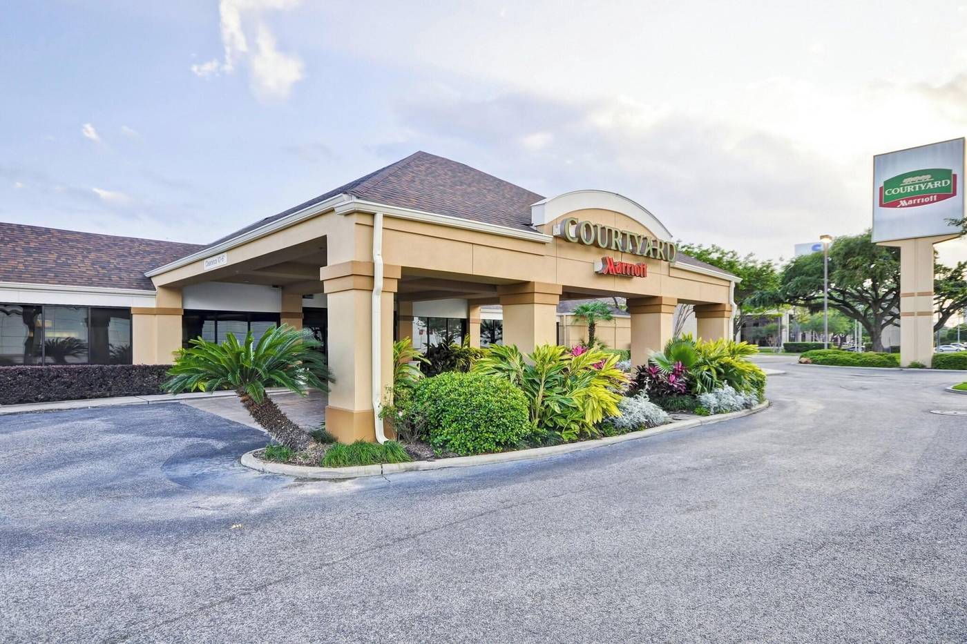 Courtyard Houston I-10 West/Energy Corridor-United States-HOUSTON-General view-7