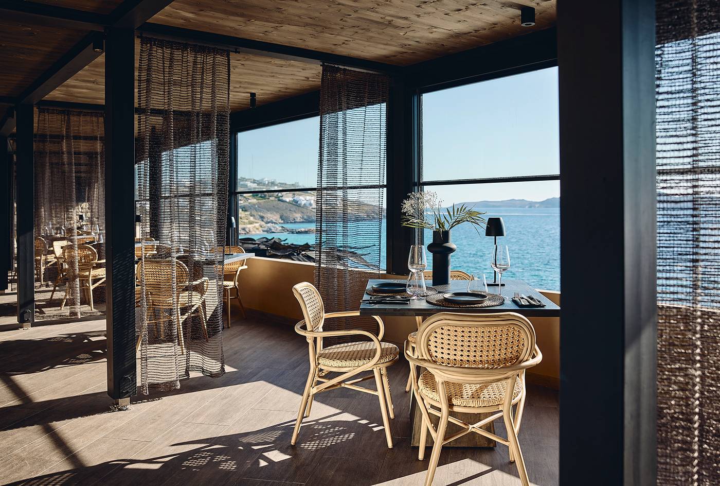 Amazon-Mykonos-Resort---Spa-Restaurant-47