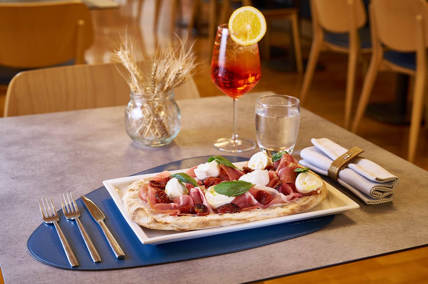 Hotel-Raffaello-Restaurant-48