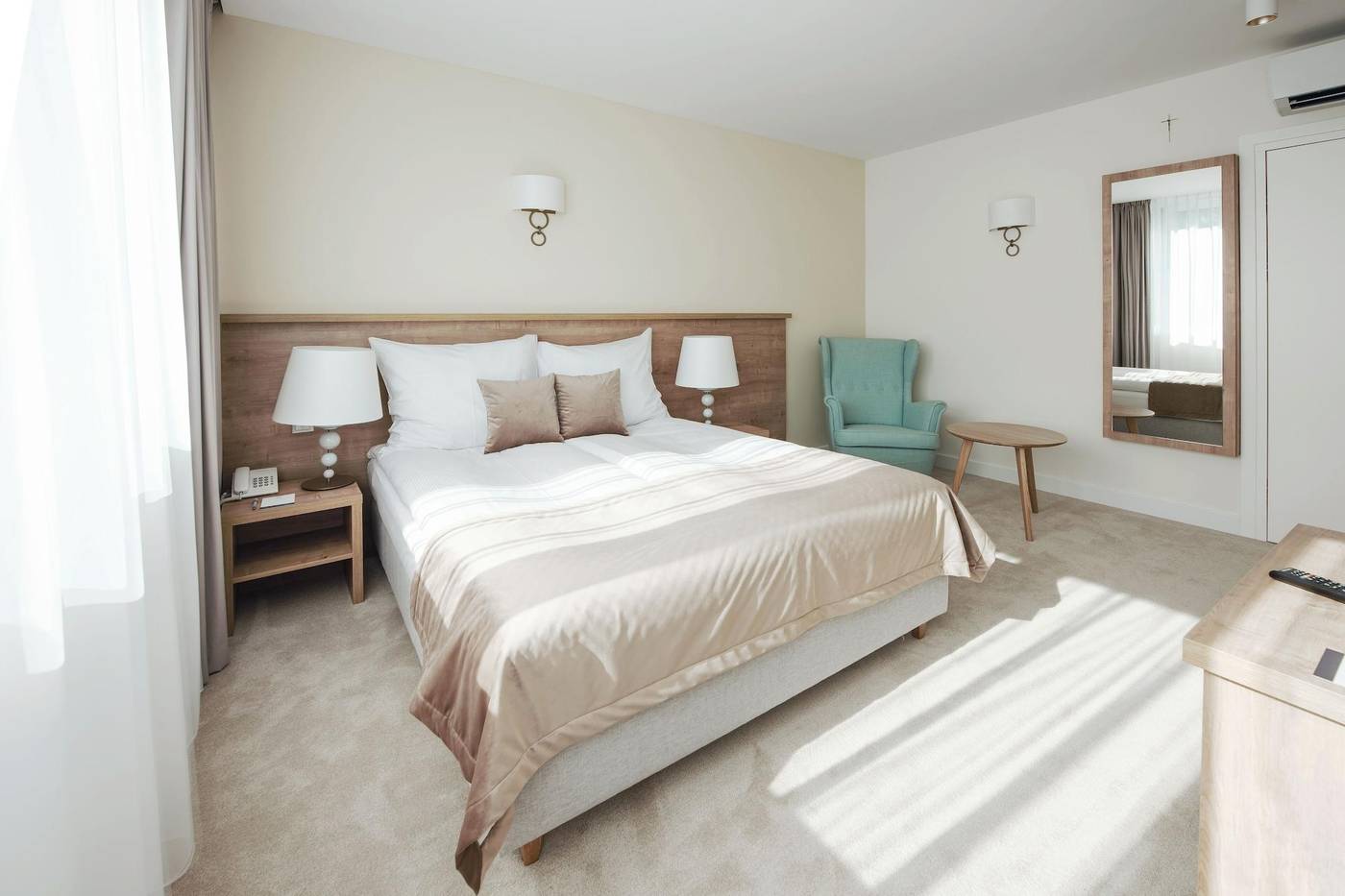 W-Sercu-Krakowa-Aparthotel-Room-31