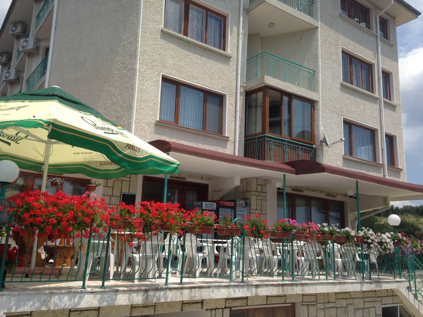 Hotel-Zora-Restaurant-9