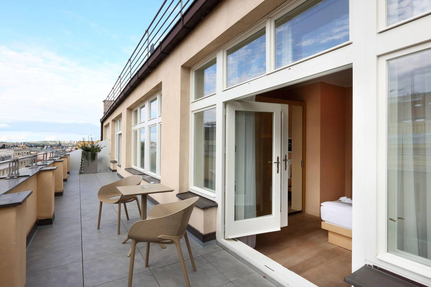 Hotel-Amarilis-Prague-Room-1