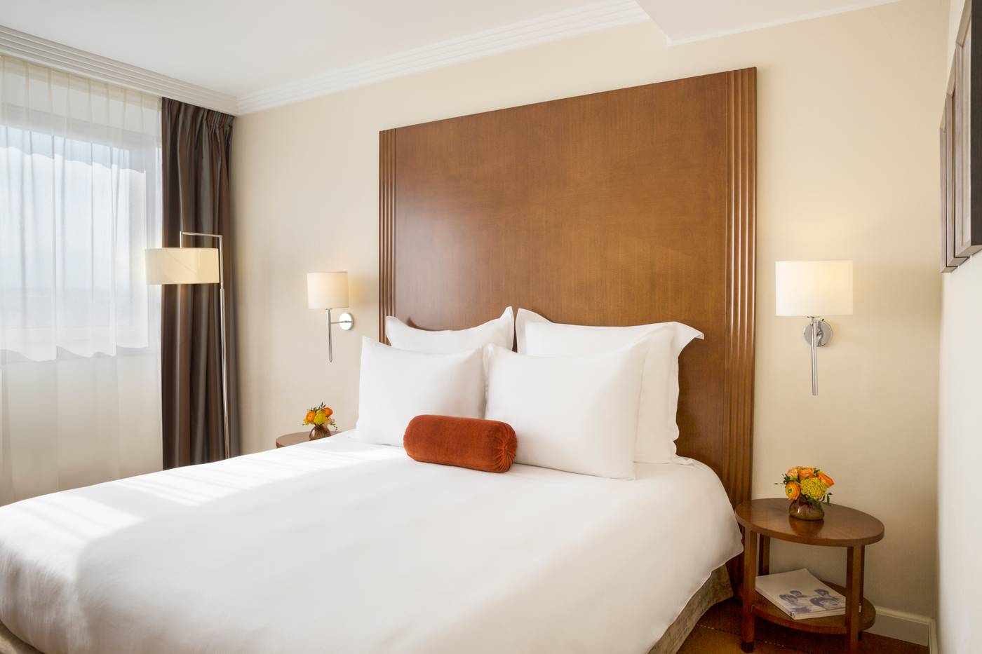 Warwick-Geneva-Room-19