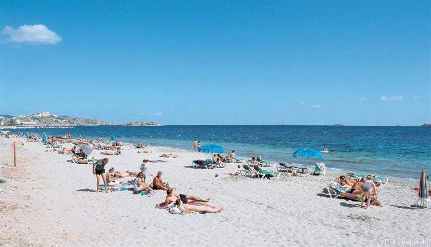 Ok-Hotel-Beach-General-view-2