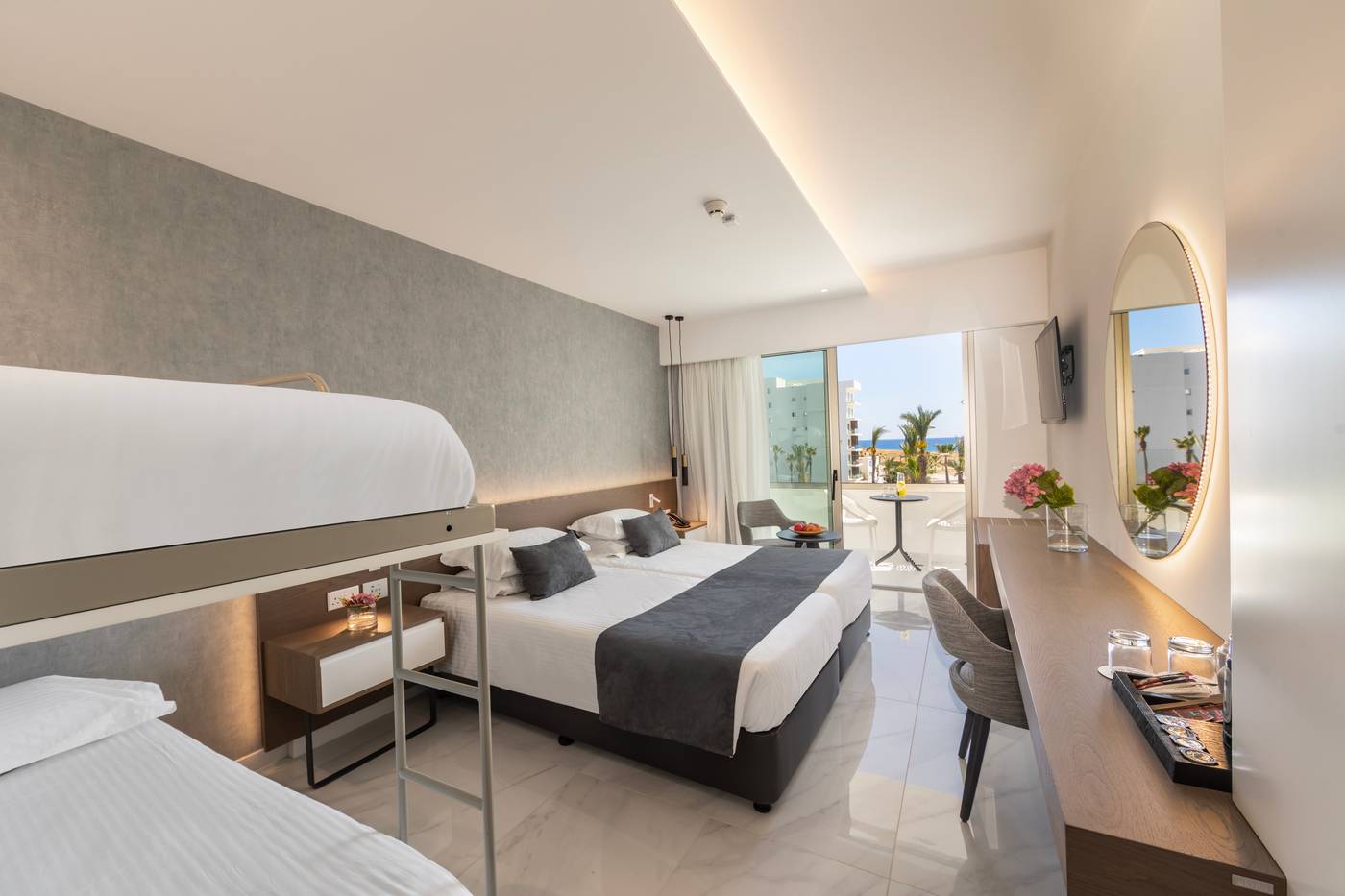 Pavlo-Napa-Hotel-Room-25